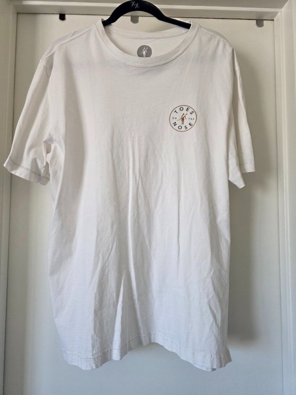 Toes on the Nose T-Shirt Men's XL White SS Surfer Surfing Cotton Coastal Preppy